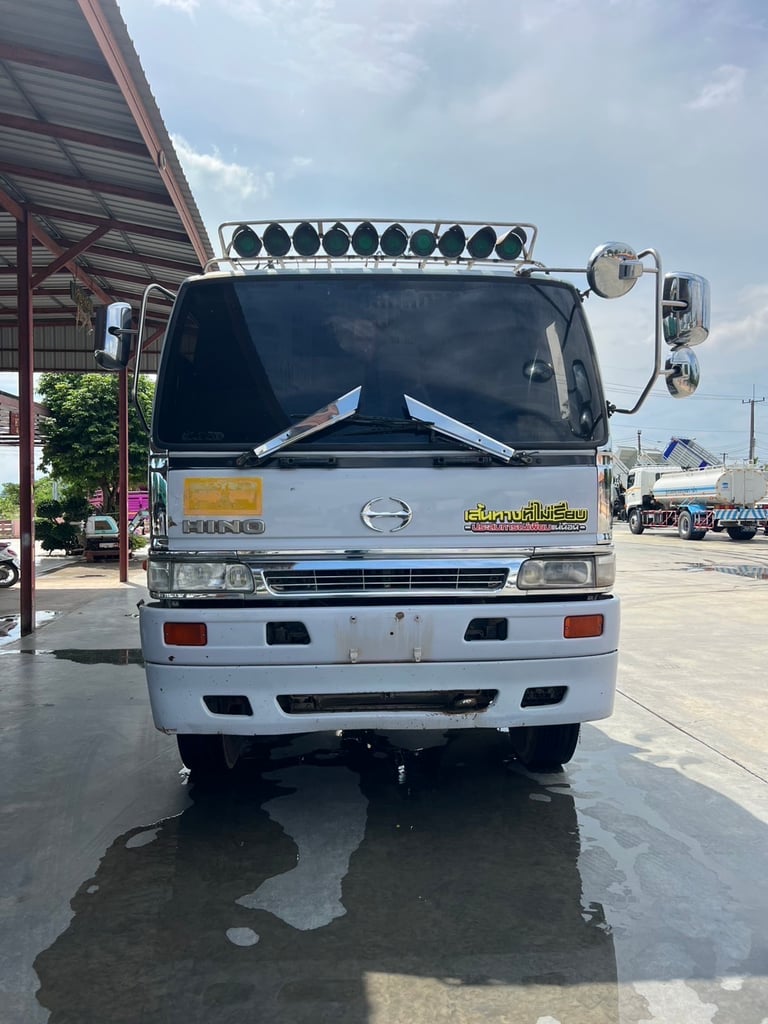 หัวลาก 2K 260 แรง ตามสภาพ หรือเก็บงานคุยกันได้ ปี 2540