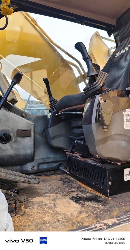 SANNY SY215C เอกสารอินวอย พร้อมทุกระบบ ไมล์ ช.ม 3800 SANNY SY215C เอกสารอินวอย พร้อมทุกระบบ ไมล์ ช.ม 3800