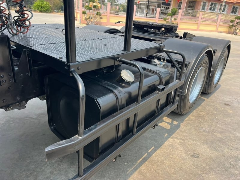 HINO FM2P 380 หัวลากจอมพลัง  ซีรีส์ 500 เบรคแห้ง