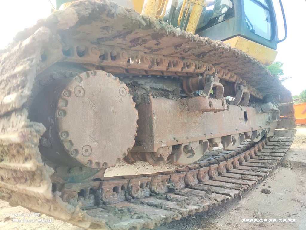 PC200-8 บูมยาว 16 เมตร ไมล์ ช.ม 15XXX  แอร์เย็น