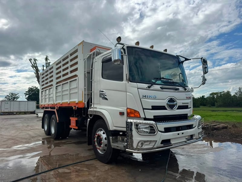 HINO FM8J 260 ไมล์ 117,961 กิโล ดั้มพ์หินทราย ปี 2566 HINO FM8J 260 ไมล์ 117,961 กิโล ดั้มพ์หินทราย ปี 2566