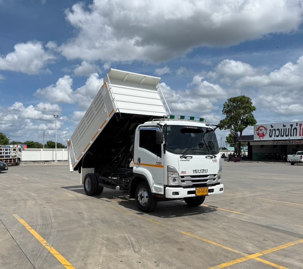 เข้าใหม่❗️ไมล์ 24,069 กิโล❗️NEW ISUZU FRR 210 แรง ปี2567 ดั้มพ์สามมิตร 5 คิว
