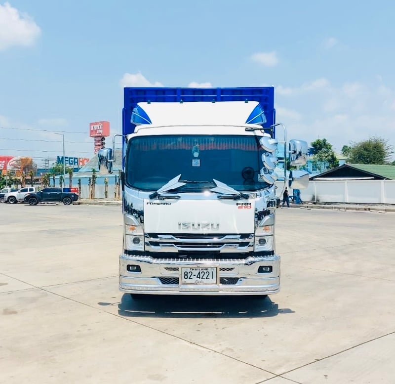 ISUZU NEW FRR 210 กะบะเหล็กต่อใหม่พร้อม ISUZU NEW FRR 210 กะบะเหล็กต่อใหม่พร้อม