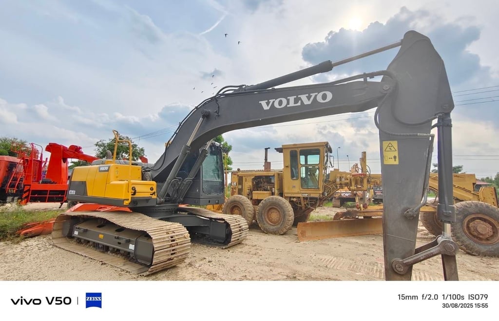ไมล์ ช.ม 6500❗️VOLVOL EC210D เอกสารอินวอย ไมล์ ช.ม 6500❗️VOLVOL EC210D เอกสารอินวอย