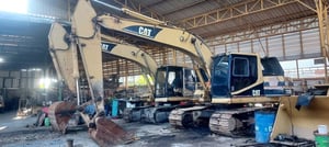 CATERPILLAR 320B เล่มทะเบียน 