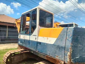 รถแบคโฮ PC120-5 ลอเลอร์ 7 ลูก รถแบคโฮ PC120-5 ลอเลอร์ 7 ลูก