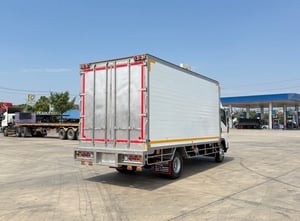 เข้าใหม่❗️เลขไมล์ 64,366 กิโลเมตร ISUZU NEW FRR 210 ดั้มพ์ 5 คิว เข้าใหม่❗️เลขไมล์ 64,366 กิโลเมตร ISUZU NEW FRR 210 ดั้มพ์ 5 คิว