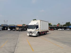 ไมล์ 41,066❗️ISUZU NEW FRR 210 ตู้แห้ง 10 บาน ไมล์ 41,066❗️ISUZU NEW FRR 210 ตู้แห้ง 10 บาน