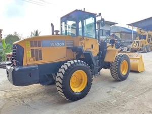 KOMATSU WA200-5 เครื่องดี ปั้มดี  ระบบดี แอร์เย็น 