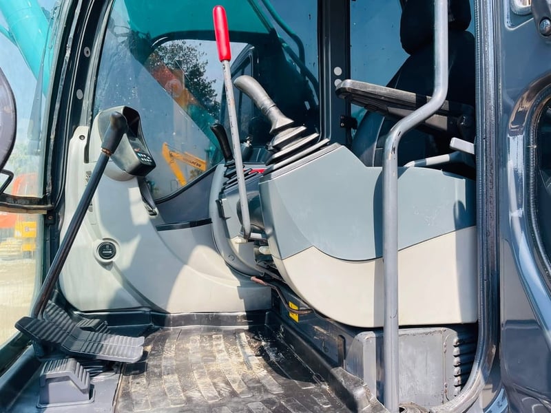 SK200-8YN12 เครื่อง-ปั๊มดี ระบบดีมาก ไวเร็วแรง