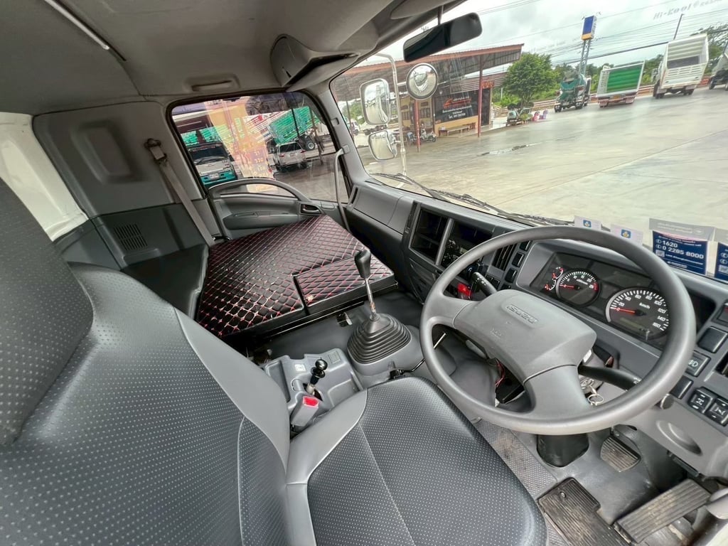ISUZU  FYH 360 JT 12 ล้อแท้ ยาว 7 เมตร  อู่ พนัส  ไมล์ 217,908 กิโล ปี 2564