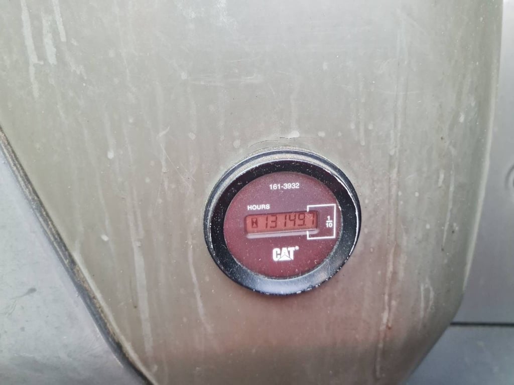 CAT320D FAL08100  ไมล์ หมื่นกว่า