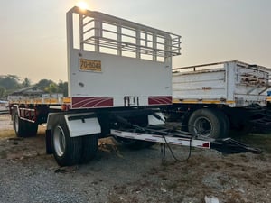 ขายด่วน ลูกพ่วงพื้นเรียบ 2 เพลา