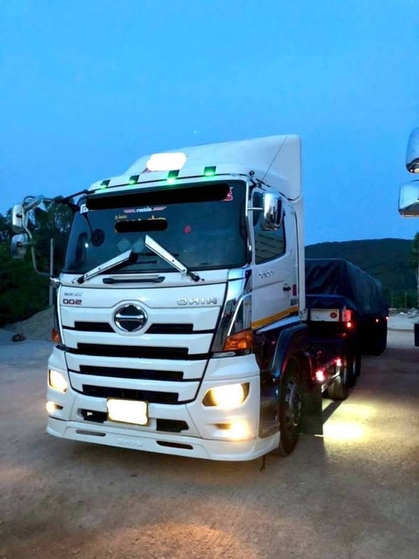 HINO วิกเตอร์ 344 มือเดียว ออกป้ายแดงมา ปี 2560
