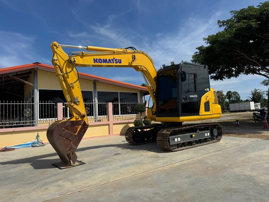 ไมล์ ช.ม 898❗️KOMATSU PC70-8   PM เหลือ 4,000 ช.ม