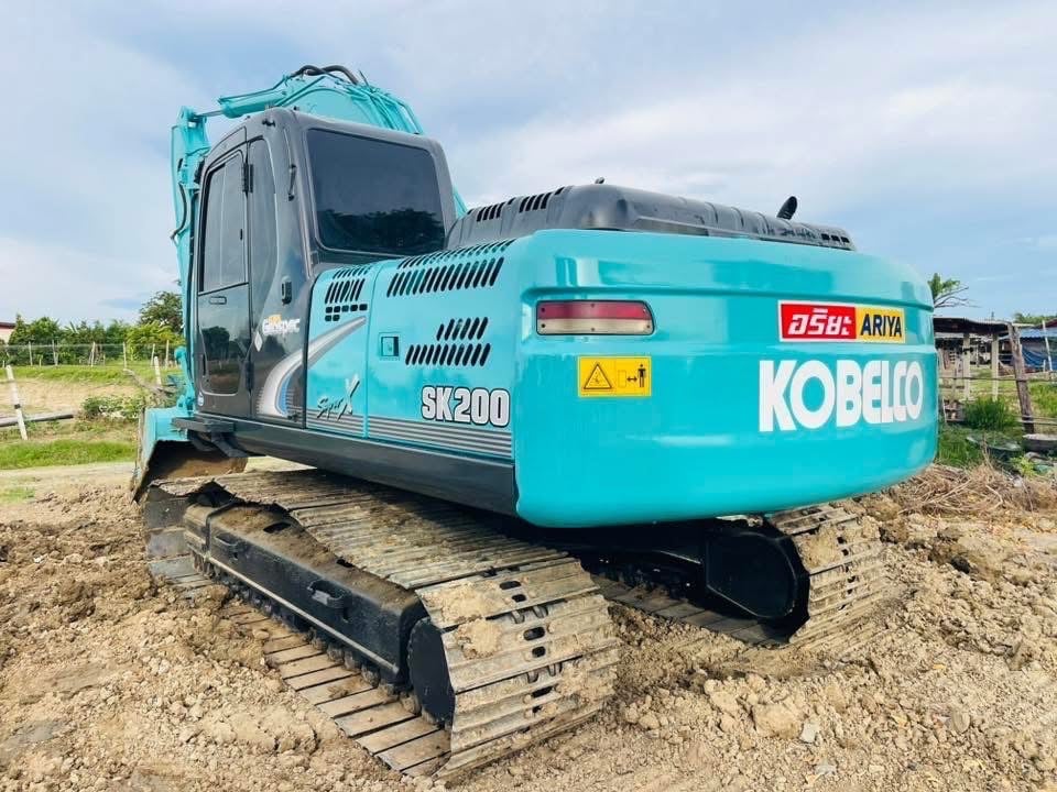 SK200-8YN11 เล่มทะเบียน ไฟ้ฟ้าครบ ระบบดี