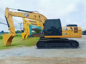 ไมล์ ช.ม 3,000❗️CAT 320GX เล่มทะเบียน ไมล์ ช.ม 3,000❗️CAT 320GX เล่มทะเบียน