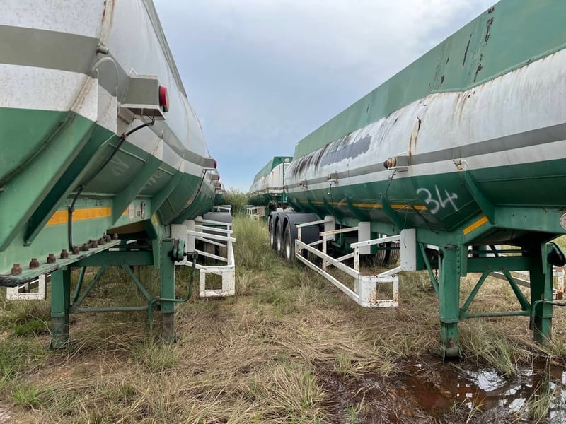 ขายหางแท็ง สามเพลา บรรทุกกากน้ำตาน