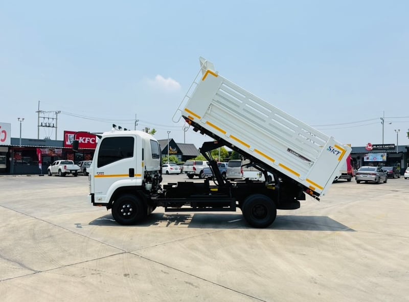 ISUZU NEW FRR 210 MT 6ล้อดั้มพ์  ไมล์ 41,986 กิโล ปี 2568 ราคา 1,180,000 บาท 📞094-653-6339 อิฐ