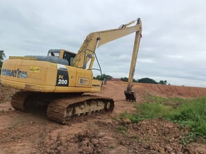 Pc200-8mo บูมยาว 16 เมตร Pc200-8mo บูมยาว 16 เมตร