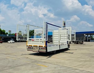 เข้าใหม่❗️ไมล์ 41,302❗️HINO NEW FC9J 175  กะบะเหล็กคอกเปิดได้รอบกว้างใน 2.30  ยาวใน 6.55 สูงใน 2.30 เมตร  ปี 2566 ราคา 1,280,000 บาท 📞094-653-6339 อิฐ