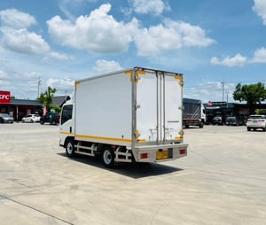 ISUZU NEW NLR 130 MT ตู้เย็นติดลบ 20 องศา ISUZU NEW NLR 130 MT ตู้เย็นติดลบ 20 องศา