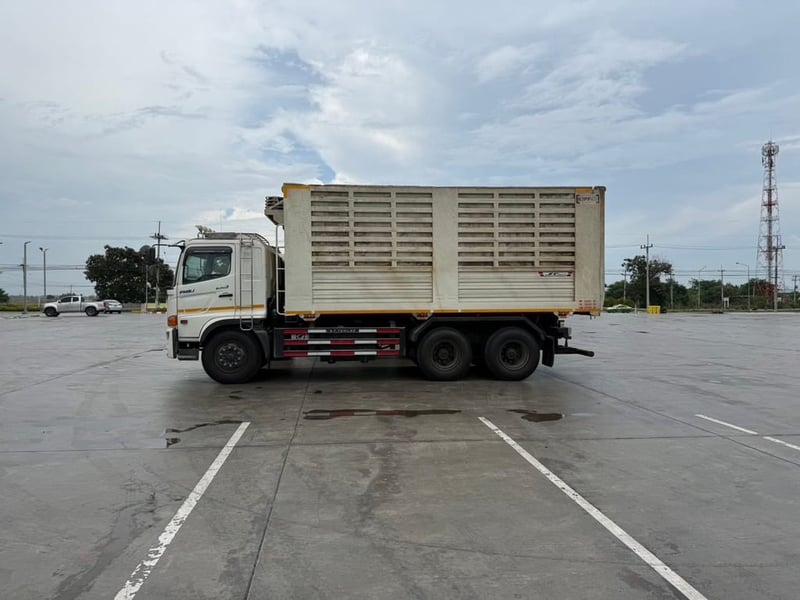 เข้าใหม่ ไมล์น้อย FM8J 260 ปี64 ปี67 เข้าใหม่ ไมล์น้อย FM8J 260 ปี64 ปี67