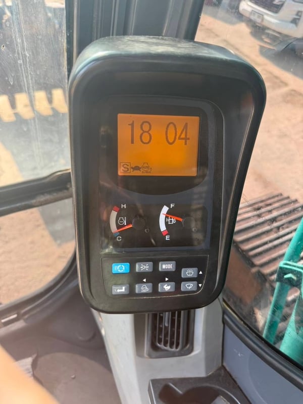 Kobelco SK140LC-8 ไมล์  6xxx ชม.