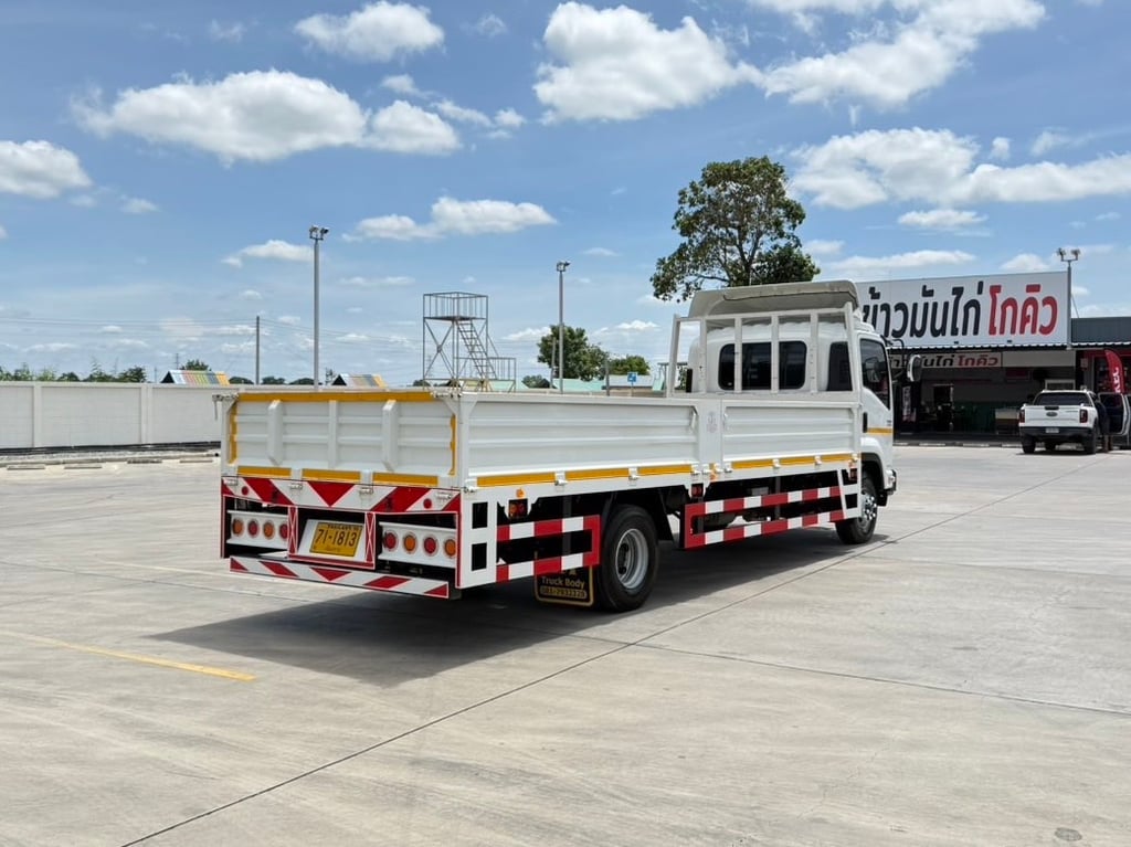 ไมล์ 4,570 กิโล❗️ISUZU FRR 210 แรง ยาว 6.50 เมตร พฤษภาคมปี 2567 ไมล์ 4,570 กิโล❗️ISUZU FRR 210 แรง ยาว 6.50 เมตร พฤษภาคมปี 2567