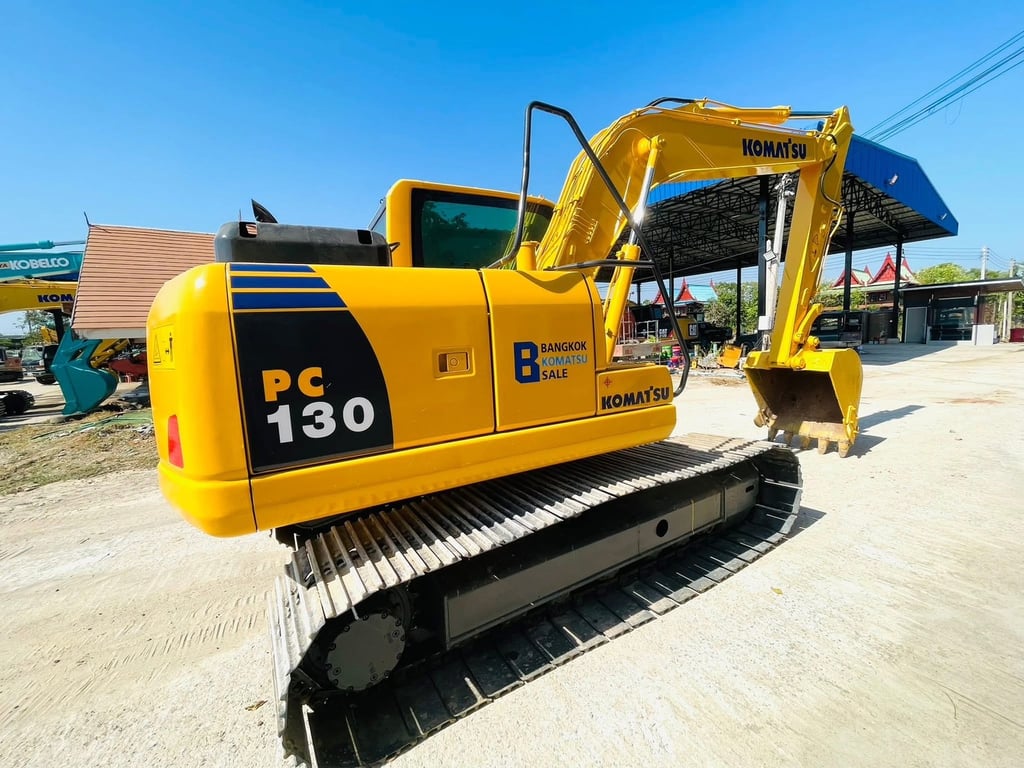 PC120-8 จอเหลืองกล้องหลัง เก่าญี่ปุ่น เล่มทะเบียน