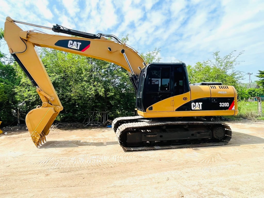 CAT320D กะบอกดำ (เก่าญี่ปุ่น) เครื่องปั้มแห้งสวย CAT320D กะบอกดำ (เก่าญี่ปุ่น) เครื่องปั้มแห้งสวย