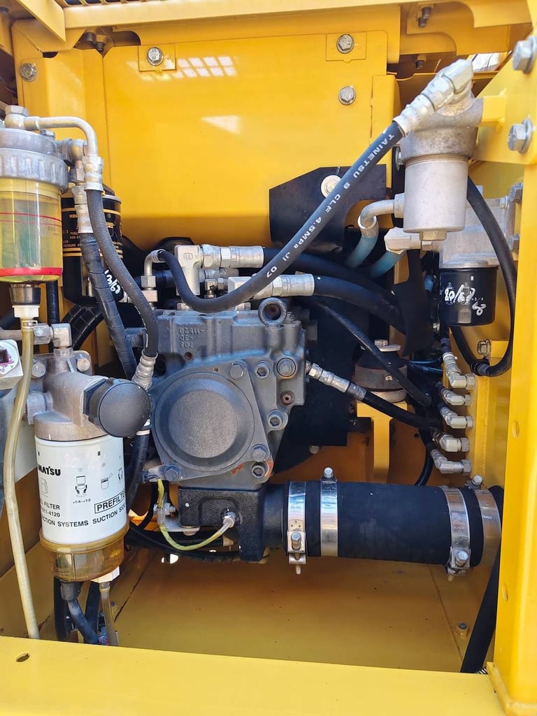 ไมล์ ชม.5,000 Komatsu PC130-10 pm 7000  รถสวย