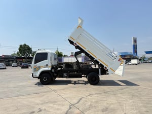 เข้าใหม่❗️เลขไมล์  64,366  กิโลเมตร ISUZU NEW FRR 210 ดั้มพ์