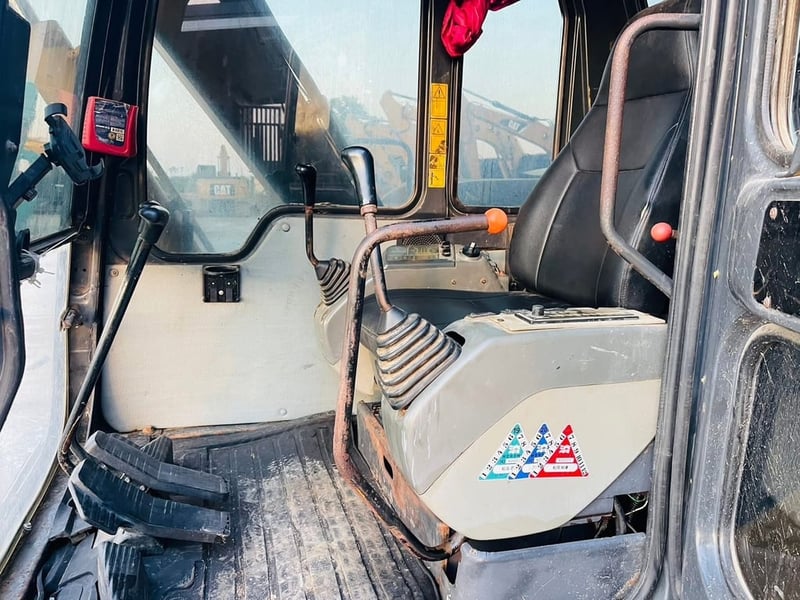 PC60-7 ไฟฟ้าครบ กะต่ายเต่าได้