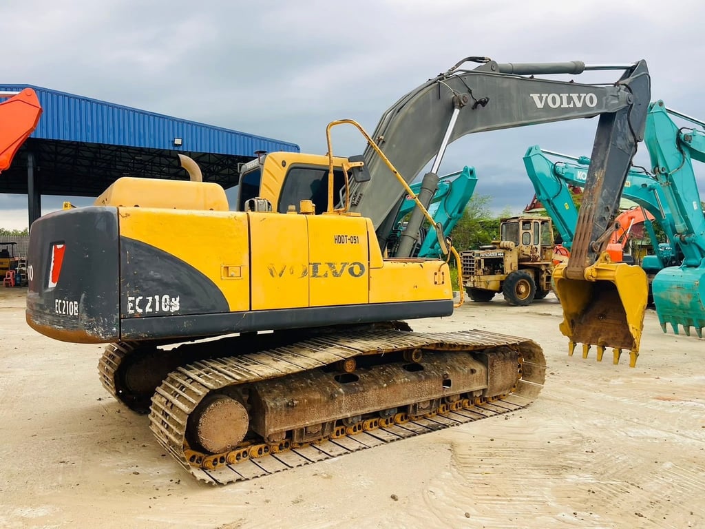 วอลโวEC210Bฟราม ไฟฟ้าครบเครื่องดึ ปั๊มแห้ง