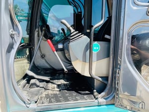 SK135-YY05 เก่านอก รถสวยเดิม แอร์เย็น SK135-YY05 เก่านอก รถสวยเดิม แอร์เย็น