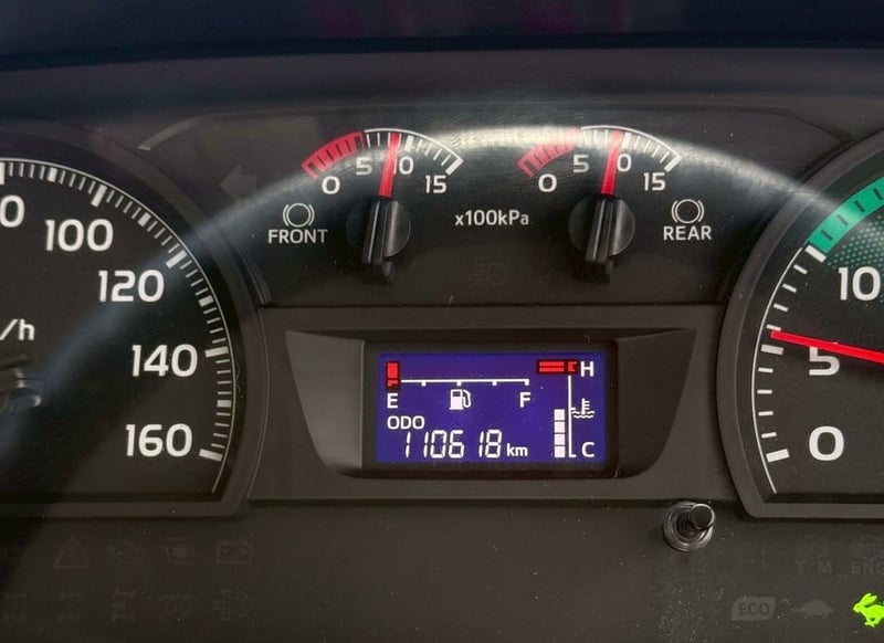 HINO FL8J 260 แรง 10ล้อตู้แห้ง 10 บาน 