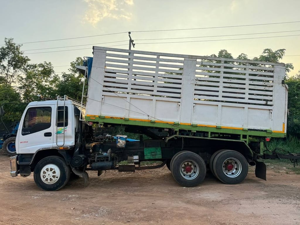 ISUZU FXZ 270  พ่วงแม่ลูกดั้มพ์เกษตร บันทุก 28 ตันกว่า อู่.พนัส