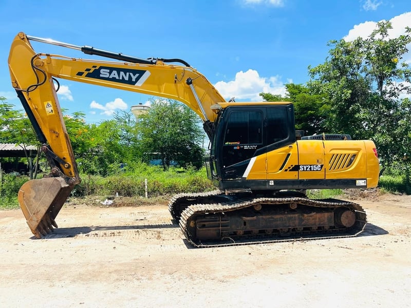 สันนี้SY215C สนใจ. 088-9799578  เดิมๆ เครื่องปั๊มแห้ง แอร์เย็น 