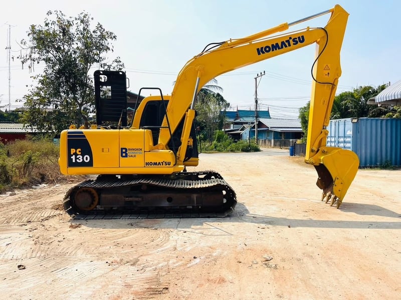 รถแบคโฮ PC130-6K รถสวยเดิม ไฟฟ้าครบ รถแบคโฮ PC130-6K รถสวยเดิม ไฟฟ้าครบ