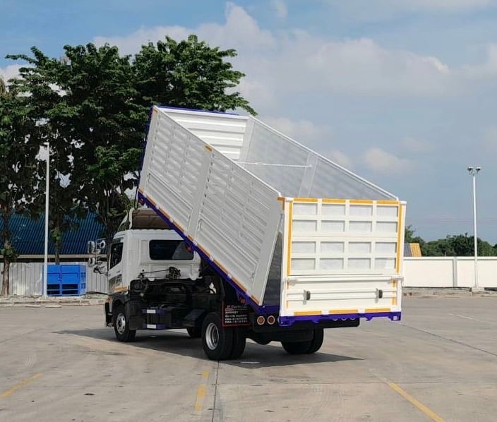 6ล้อดั้มพ์ NEW FC9J 210 แรง คอกเกษตร  กะบะยาว 5.40 เมตร  ไมล์ 76,888 กิโลเมตร