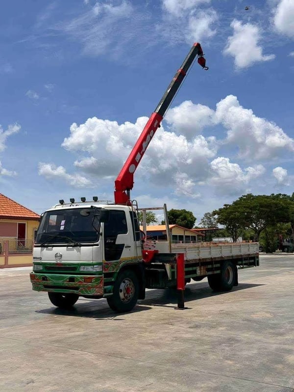 HINO FF1J 210 แรง ติดเครน 5 ตัน