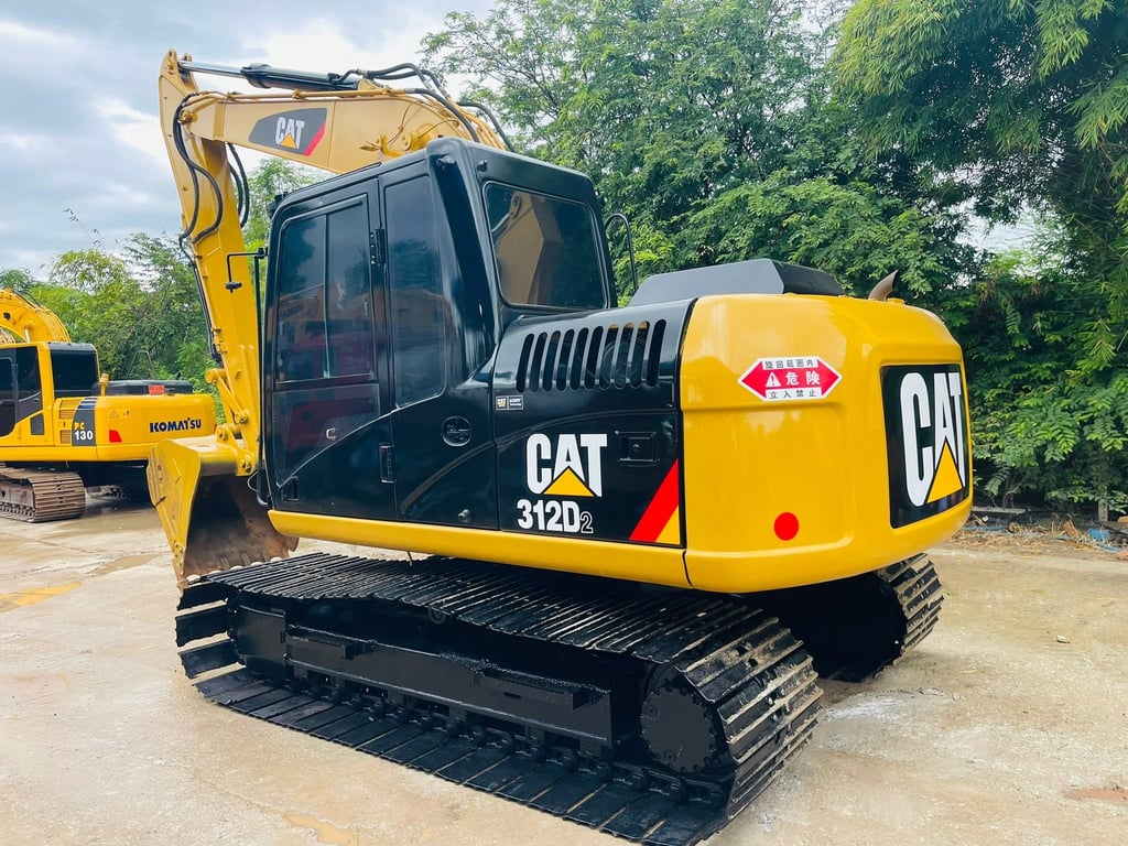CAT312D2 ไฟฟ้าครบระบบดี เครื่องปั๊มแห้ง โซ่หนาเอวแน่น พร้อมลายแยก