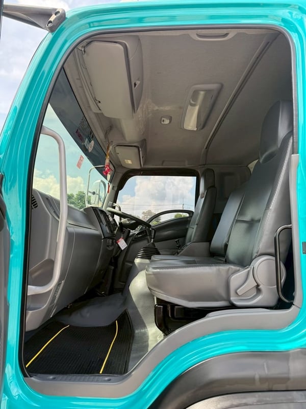 ไมล์ 98,054 กิโล❗️ISUZU FVM 240 คลัซซี MT คิดเครน 5 ตัน