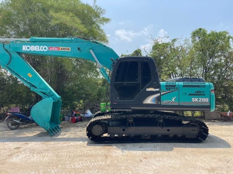 SK200-8YN11 รถสวยพร้อมใช้งาน 