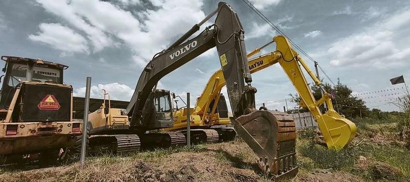 VOLVO EC210D ไมล์ ช.ม 93xx ระบบพร้อม VOLVO EC210D ไมล์ ช.ม 93xx ระบบพร้อม