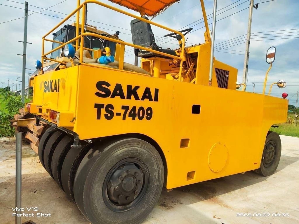 TS7409 รถบด 9 ล้อ ยางใหม่ 9 เส้น อิฐ