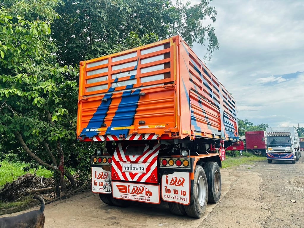 หัวลากพร้อมหาง ISUZU 360 แรง โรเบสสองเพลา หัวลากพร้อมหาง ISUZU 360 แรง โรเบสสองเพลา