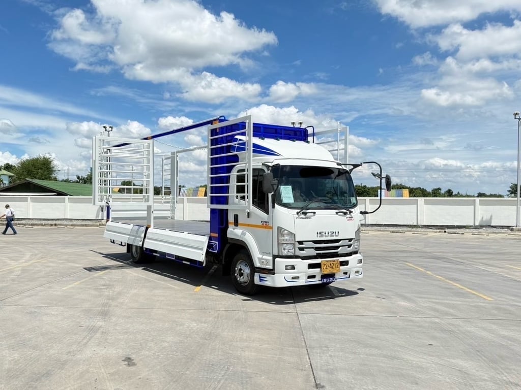 6ล้อ ISUZU.FRR 210 แรง คอกสูงเปิดได้รอบ ยาว 6.50 เมตร  กระจกไฟฟ้า  ไมล์ 234,705 กิโล ปี 2564