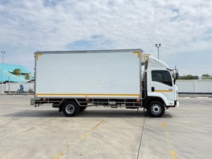 เข้าใหม่❗️ไมล์ 2 หมื่น❗️NEW FRR 190  ปี 2565  ตู้เย็นติดลบ-20 องศา 